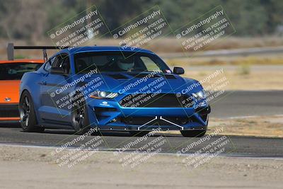 media/Sep-20-2025-Extreme Speed (Sat) [[1fcc23683c]]/Orange (Mid Intermediate)/Session 1 (Sunset)/